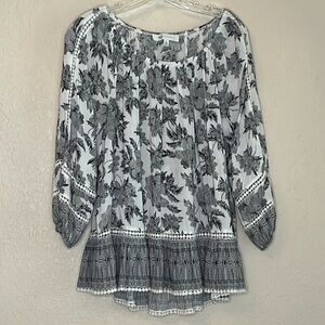 Fever White Black Floral Blouse Womens Size L Flowy Boho Travel Work Feminine